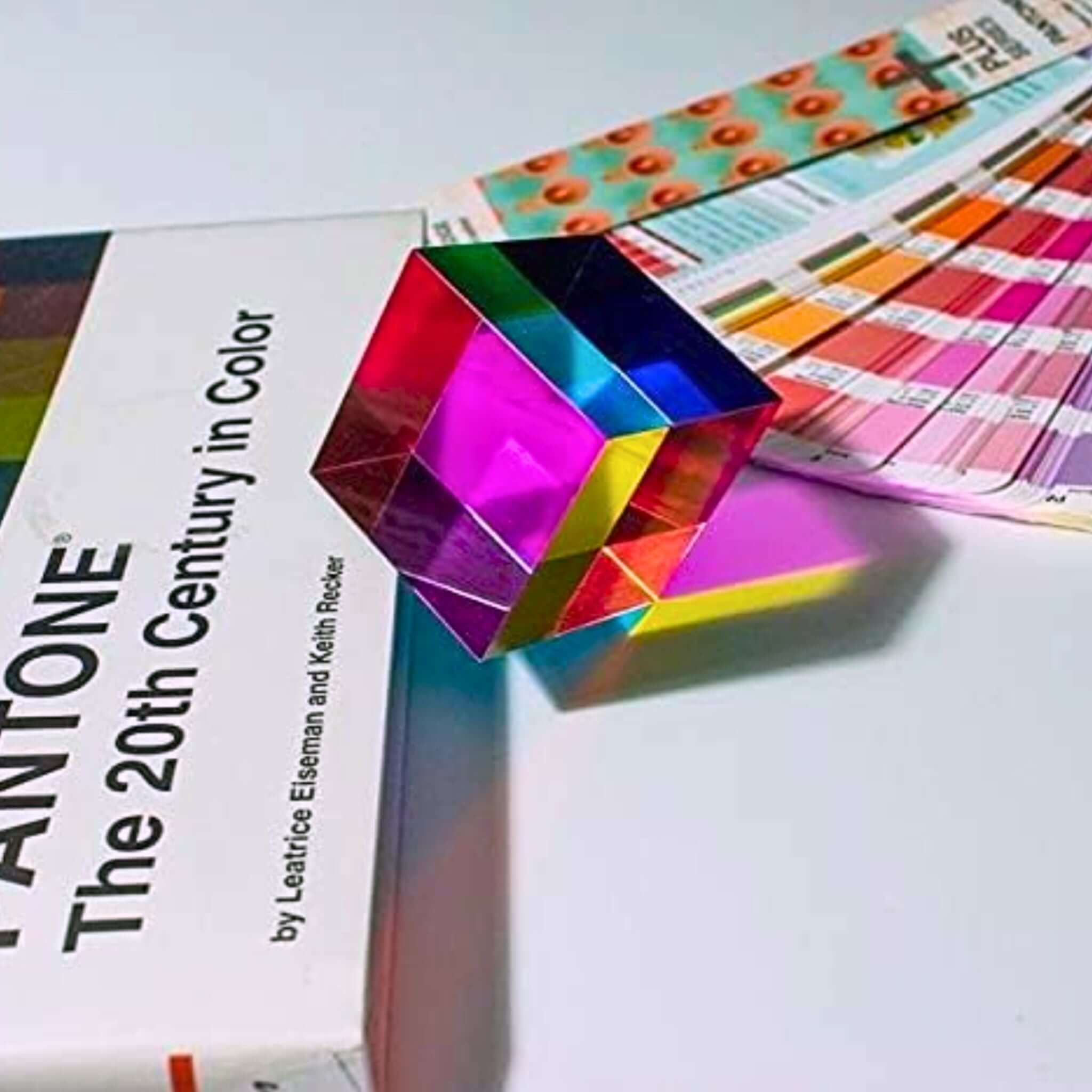 color mixing cube