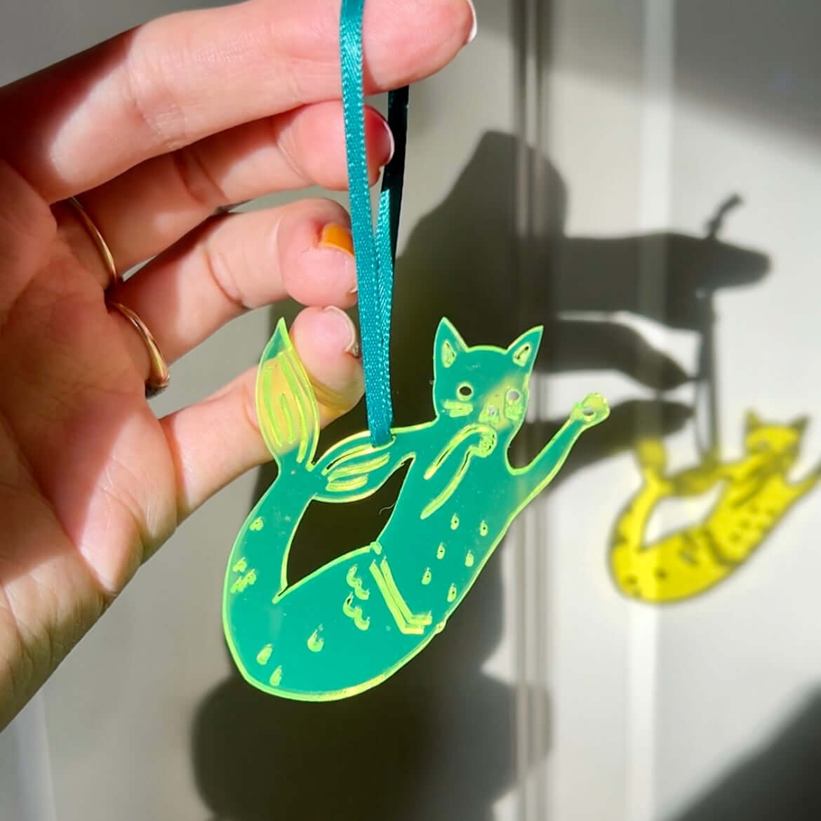 Handmade acrylic cat murmaid ornament