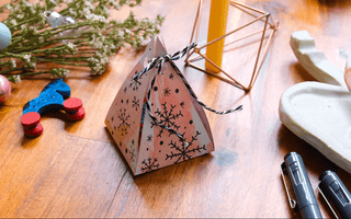 How to make a pepercut ornament