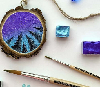 How to Paint a Watercolor Wood Ornament